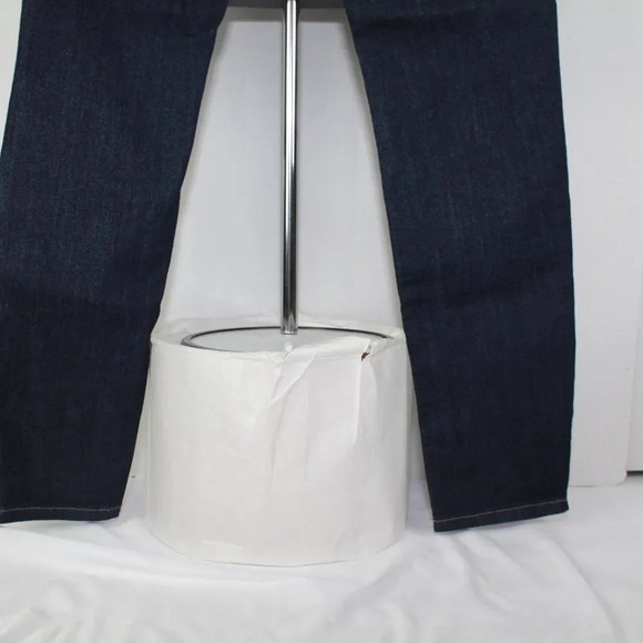 Universal Thread Jeans - Picture 8 of 11